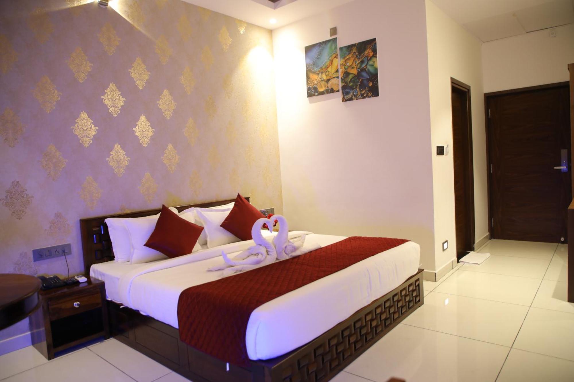 Rajathadri Royal Inn Bangalore Eksteriør billede